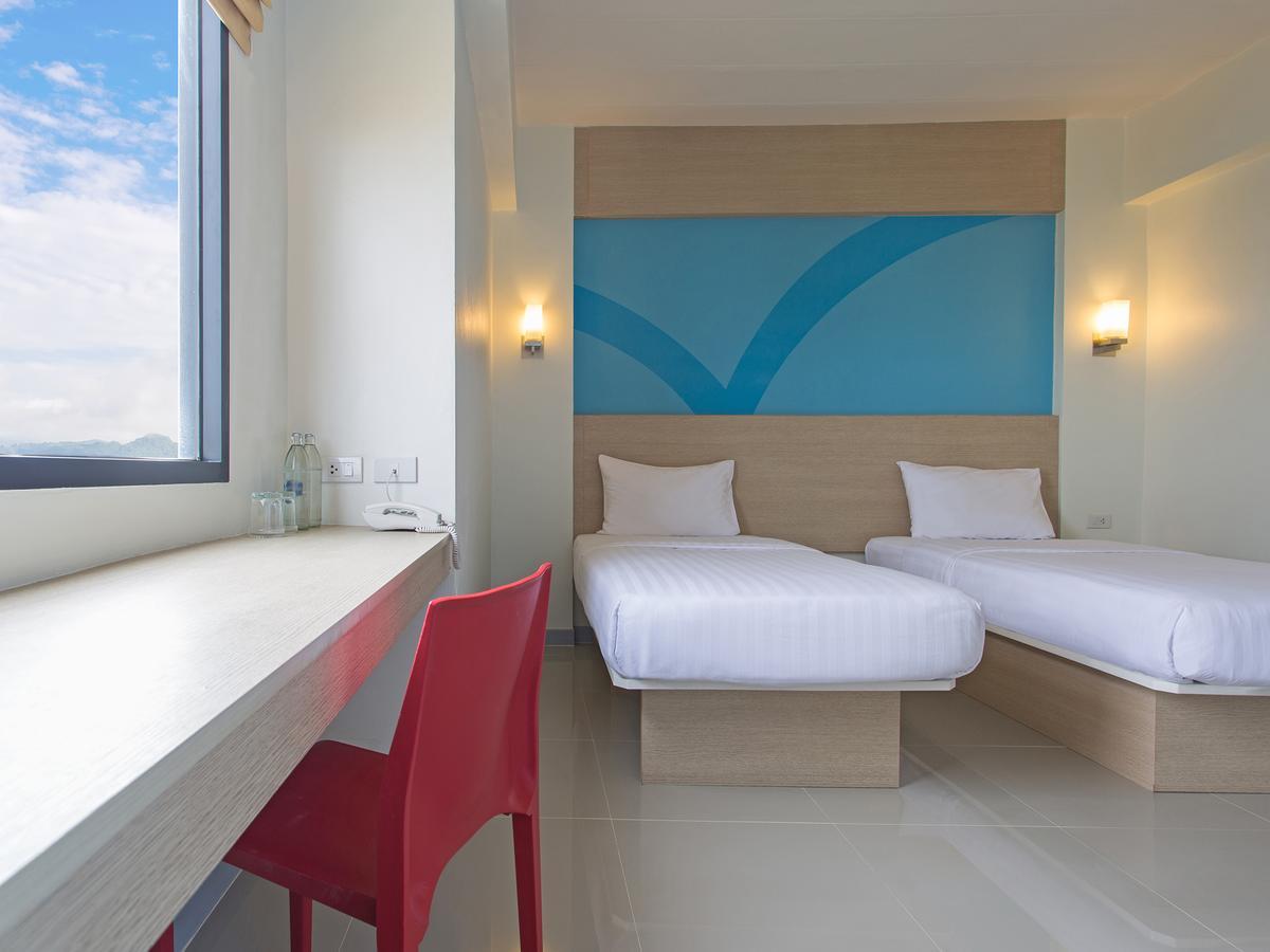Hop Inn Lampang City Center Eksteriør billede